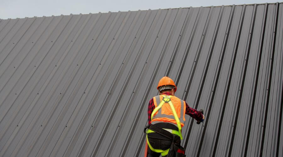 Professional metal roof installation services in Quaker Hill, CT